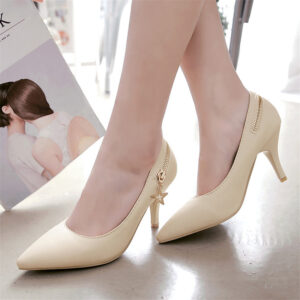 Large size shoes with metal zipper